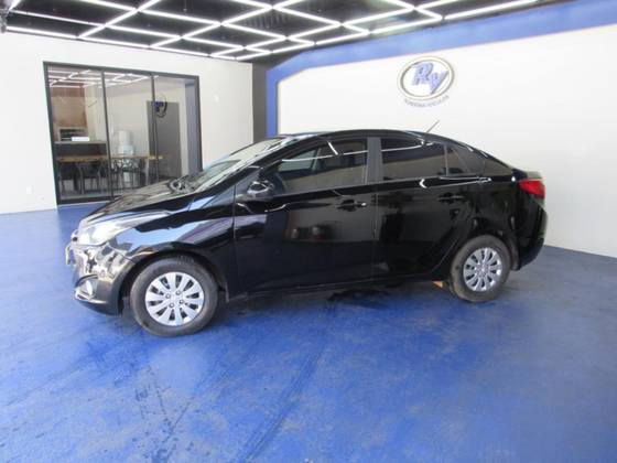 HYUNDAI HB20 1.6 COMFORT 16V FLEX 4P MANUAL